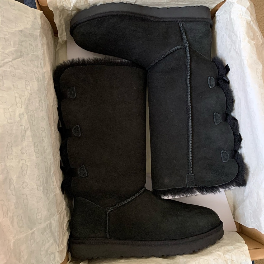 Tall Bailey Bow Black UGGS